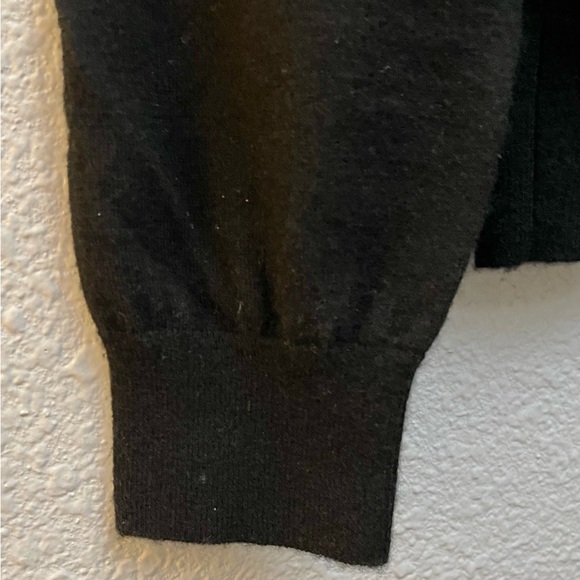 Gorgeous Burberry 100% Cashmere Sweater w/ Romantic Detailing Med $1050 - Picture 7 of 10